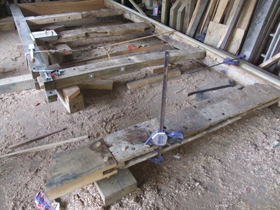 cruck frame repair