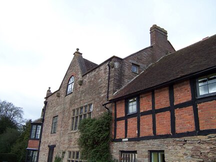 Timber frame buildings
