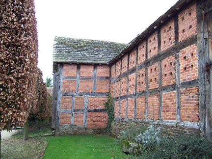 Timber frame buildings