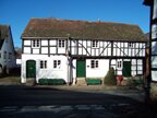 Pembridge on the black and white trail